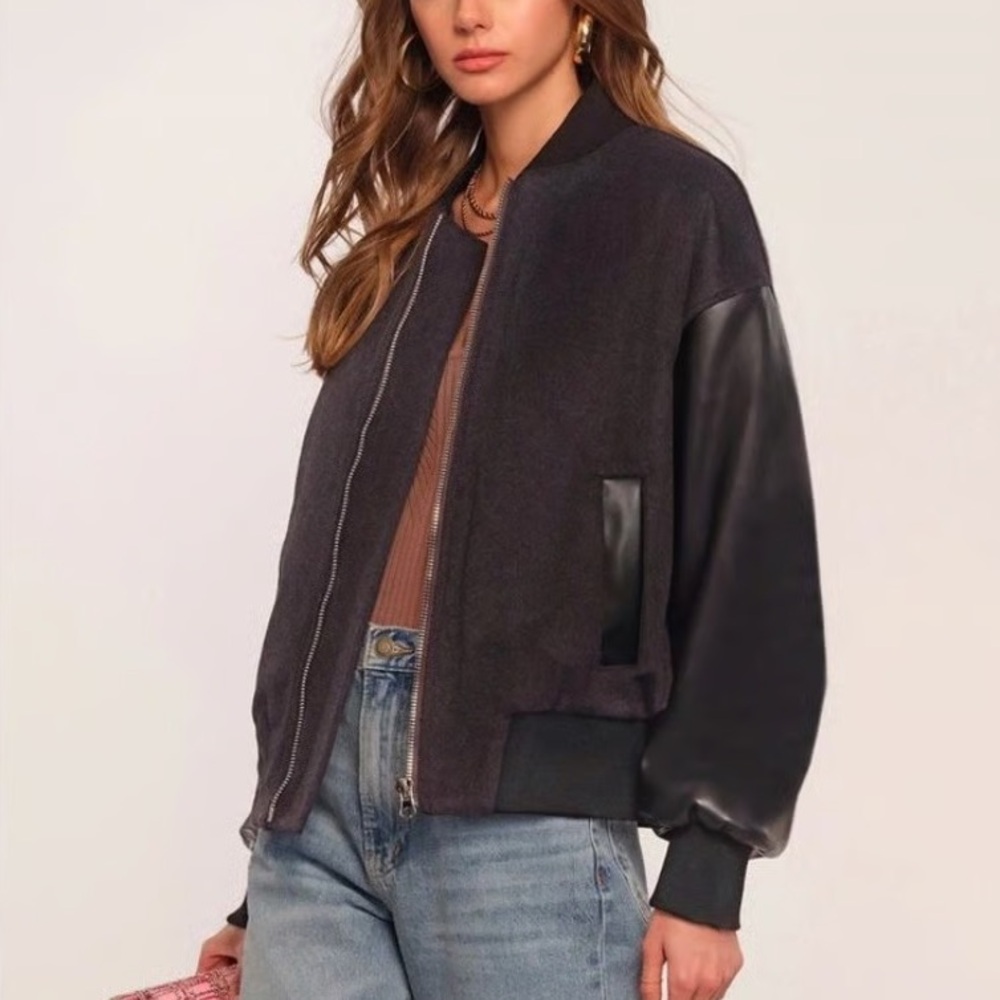 HEARTLOOM VARSITY JACKET NAVY & BLACK